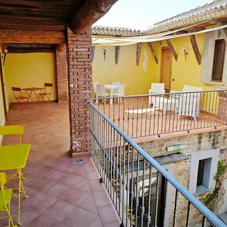 Palazzo Cafarelli 3* Laureana Cilento