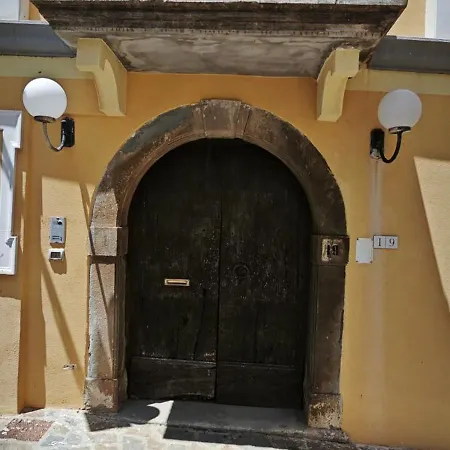 Palazzo Cafarelli 3* Laureana Cilento