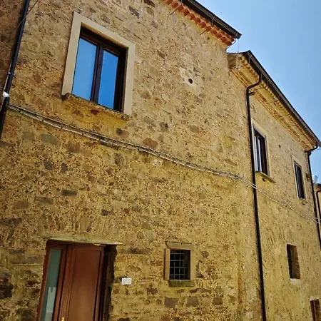 Palazzo Cafarelli Laureana Cilento