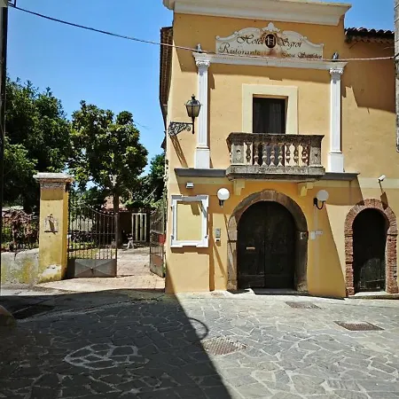 Palazzo Cafarelli Maison d'hôtes Laureana Cilento