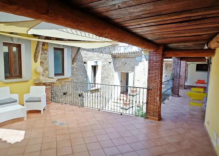 Affittacamere Palazzo Cafarelli 3*