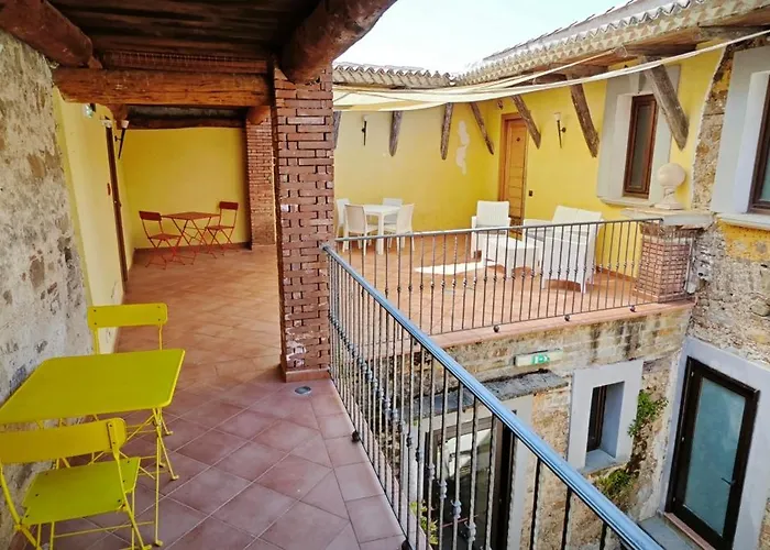 Palazzo Cafarelli 3* Laureana Cilento