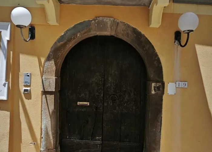 Palazzo Cafarelli 3* Laureana Cilento